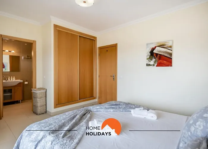 #160 V3 Branca 92 By Holidays Albufeira